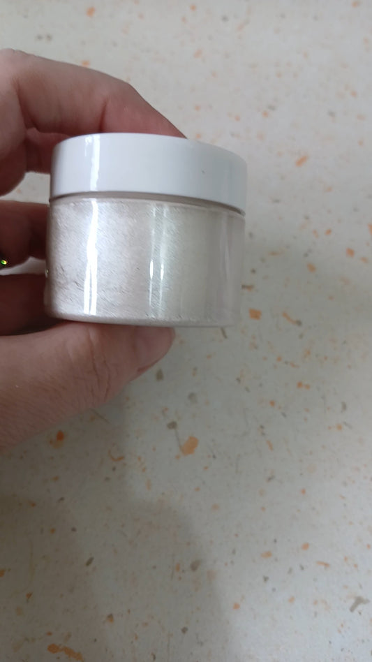 White Rabbit 50g pearlescent pigment paste